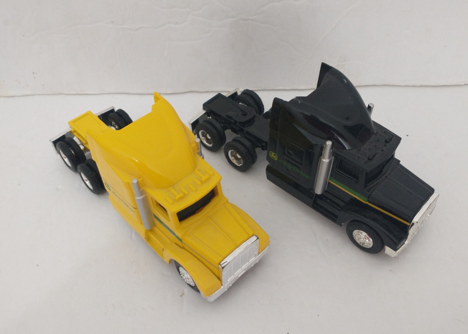 Ertl John Deere Lot  Tractor Trailer Truck Cabs without Trailers Yellow Black