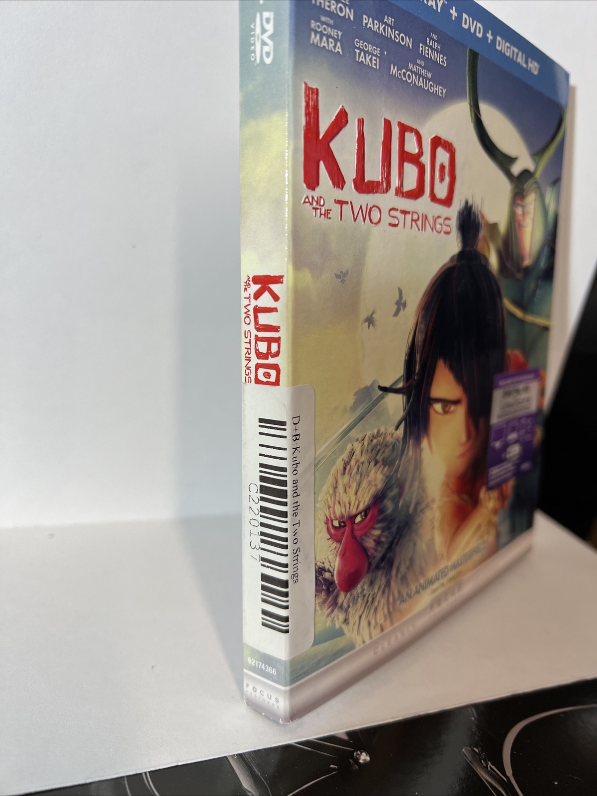 Kubo and the Two Strings (Blu-ray + DVD, 2016)