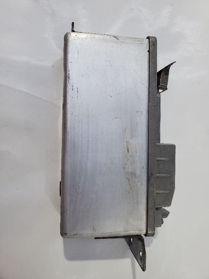 1987 1988 1989 Cadillac Allante OEM ABS Control Module 0265100301