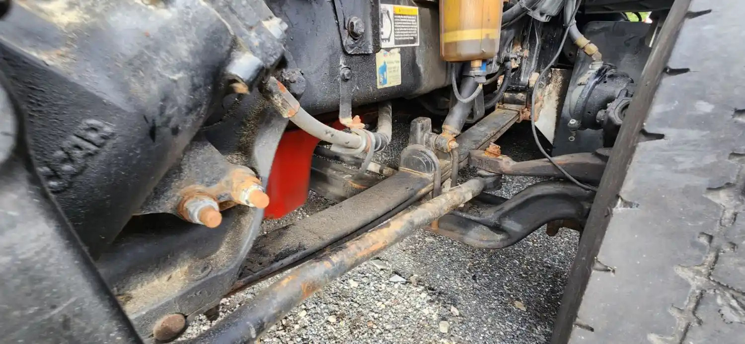 (Used) 2012 Peterbilt 587, FRONT LEAF SPRINGS Front Leaf & Springs  P-62460