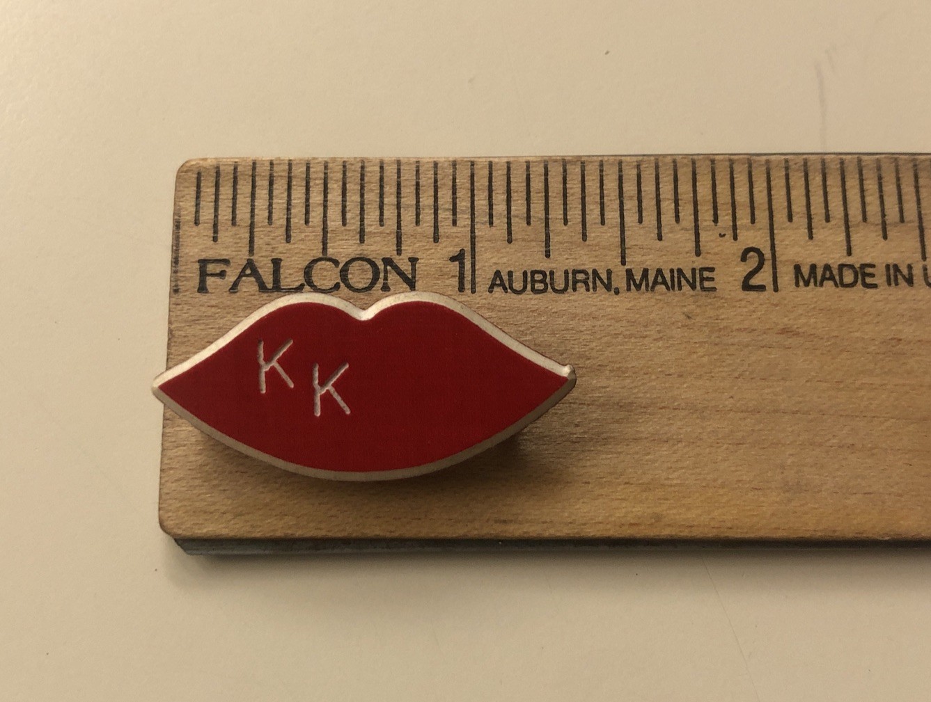 VTG Red Lips Christmas Pin Kiss-Kiss Initial Pin Valentines Day Pin 1.5”