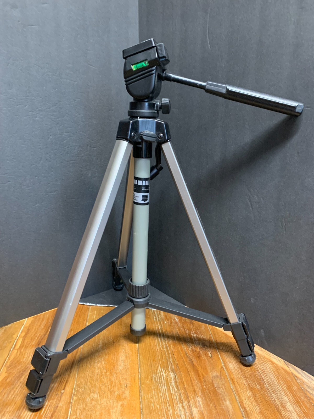 Samsonite 3000 Camera Collapsible Tripod Stand Portable and Light Weight