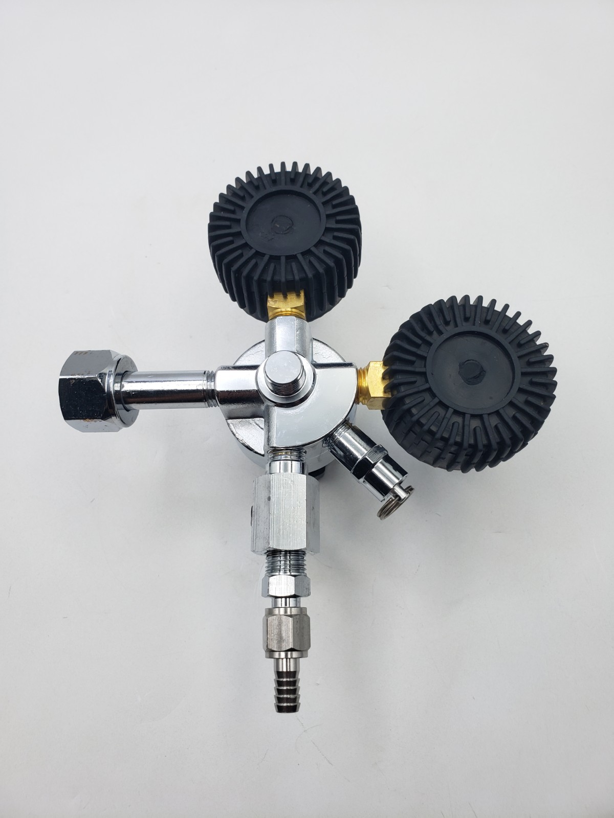 Keg Regulator, Quick Disconnect Co2 Kegerator Regulator with Pressure Adjustment