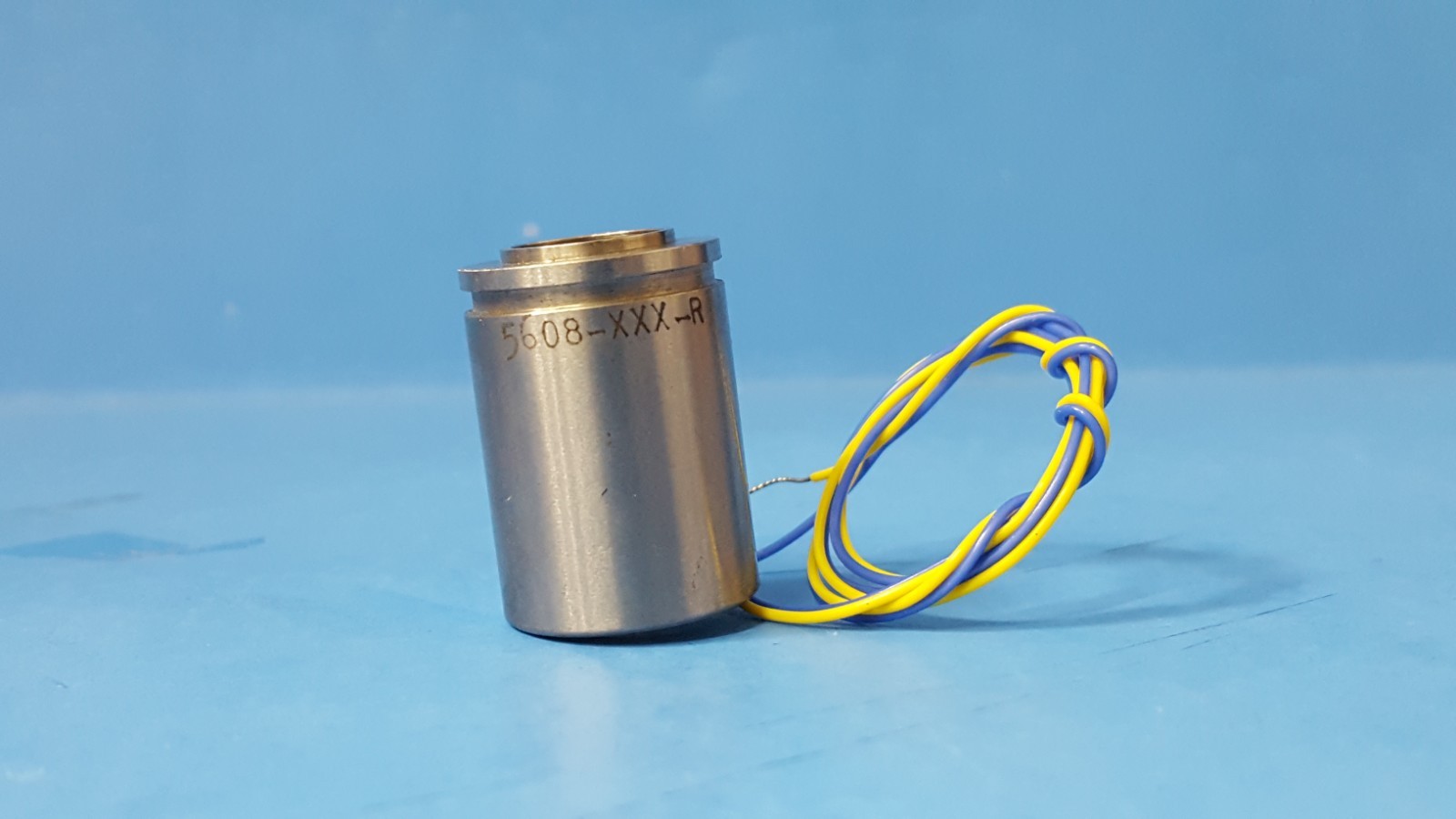 ONE- Synchro, Stator Only, W1612B1-26, 5608-XXX-R, HUYCK, 11.8V, 400HZ