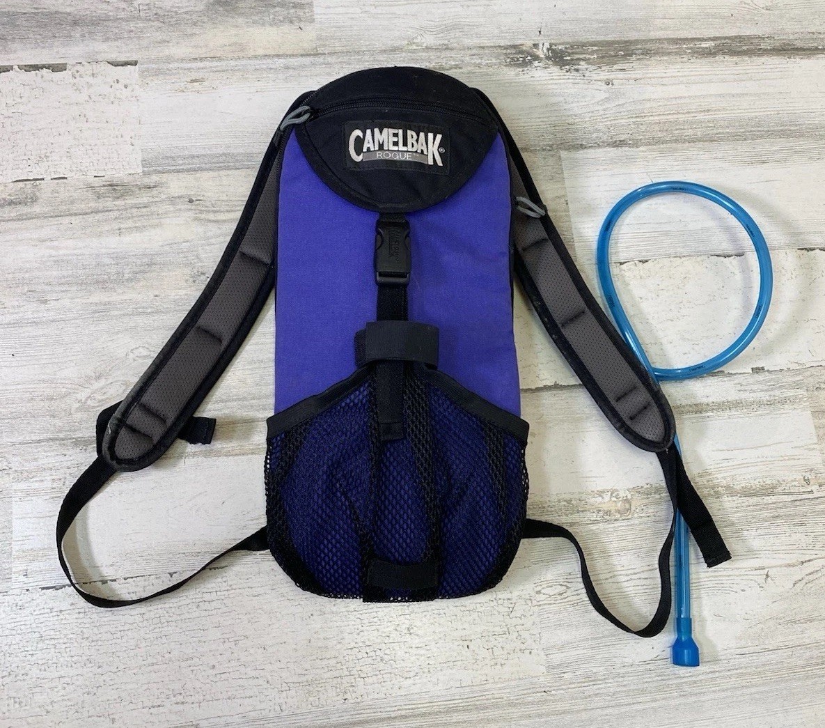 CamelBak Rogue Hydration Pack Hiking Cycling Travel 70 Oz - Preowned