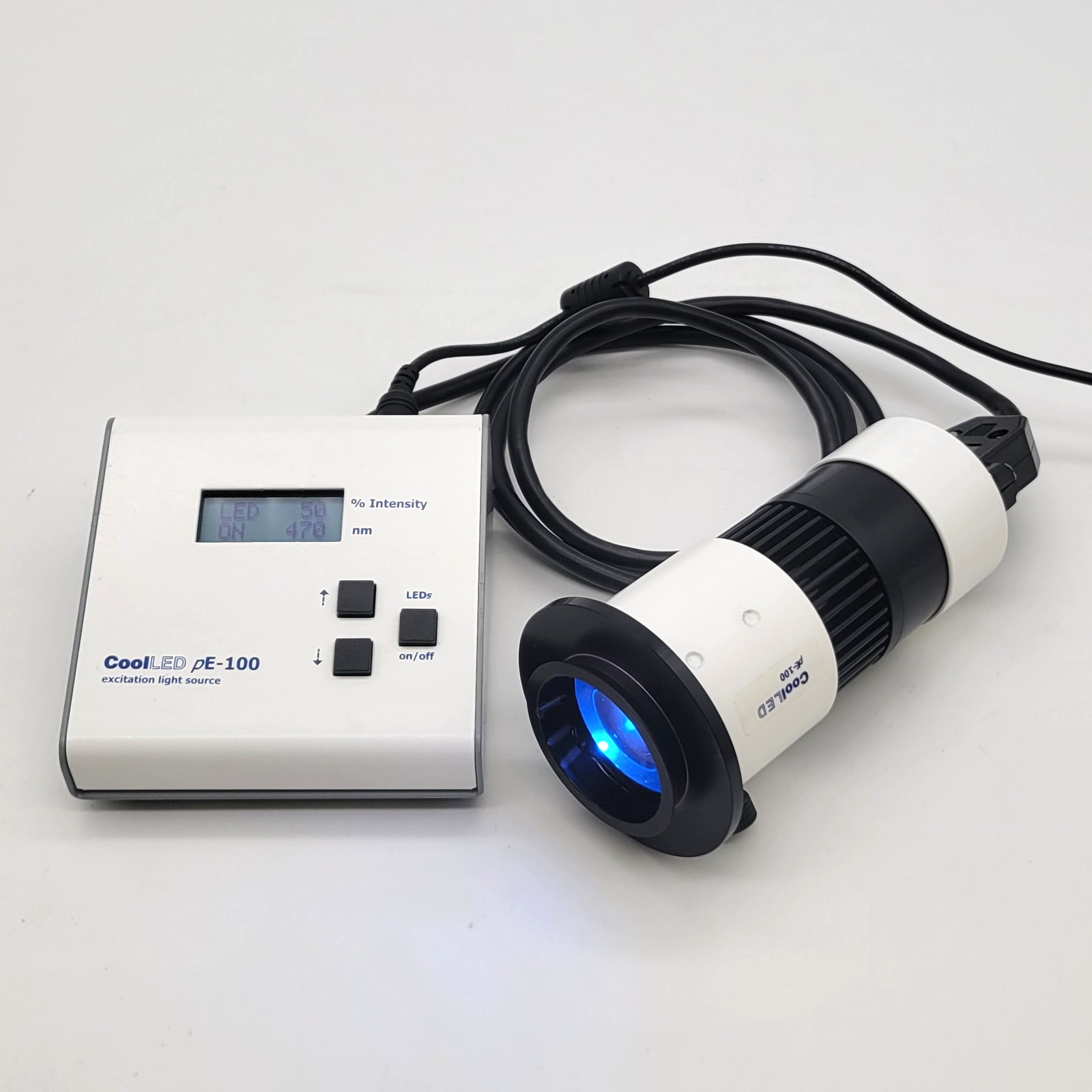 Leica Microscope CoolLED pE-100 Single Wavelength Excitation Light Source 470nm