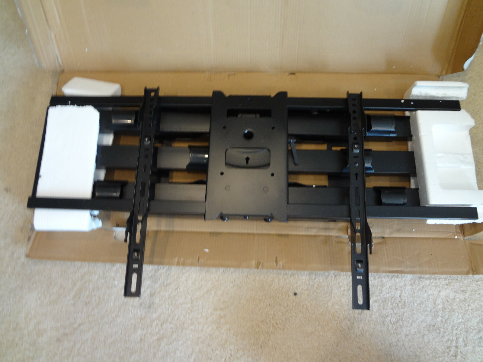 UAXX - 800 Dual Arm Articulating Wall Mount for 60" - 85" LED TV