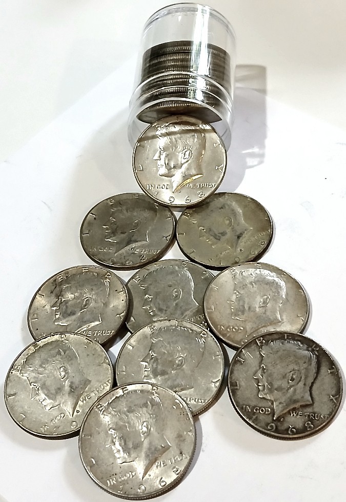 1968 D Kennedy Half Dollar - 20 Each -40% Silver - Average Circulated - 1 Roll