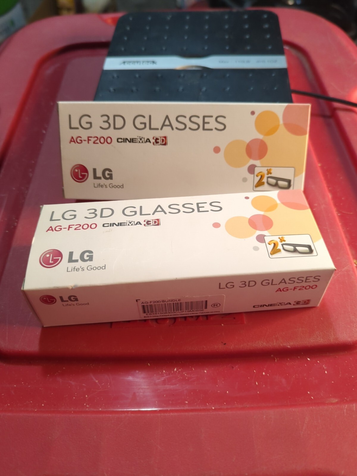 (2) BOX LG 3D 2 Pairs GLASSES AG-F200 CINEMA 3D. 4 Total New