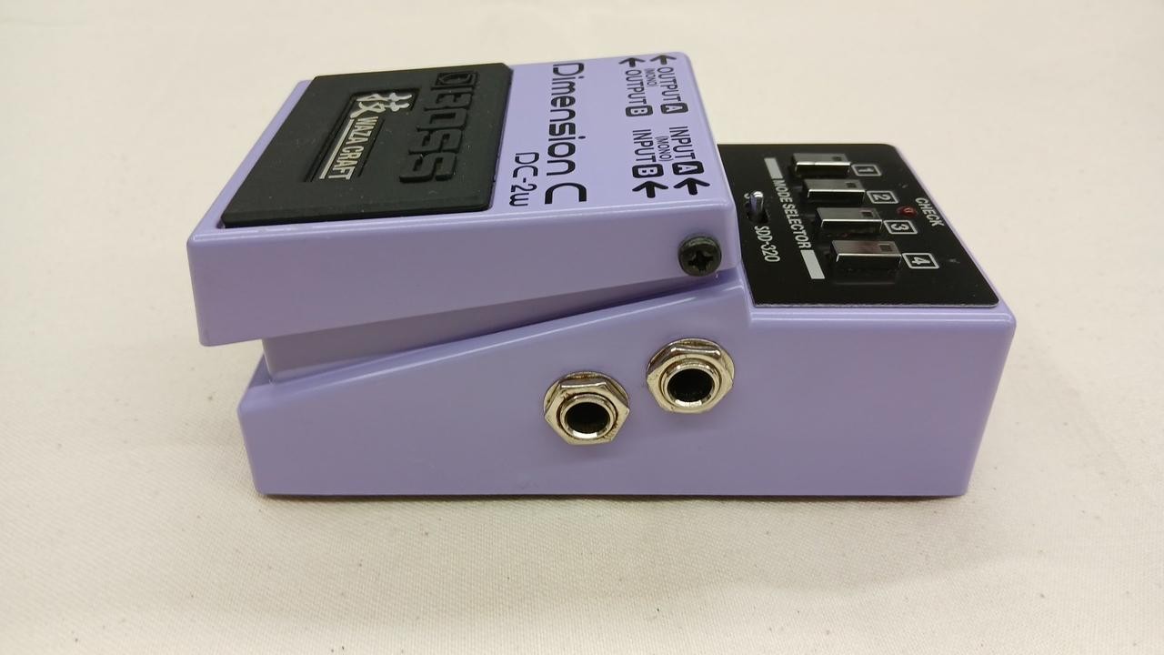 BOSS DC2W Effects Pedal Compact Time Dimension Vintage Tone Rare Pro