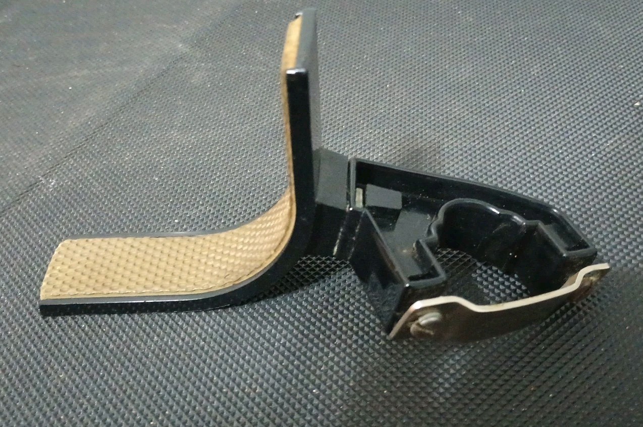 Vintage Solari Landline Telephone Phone Handset Shoulder Support Rest
