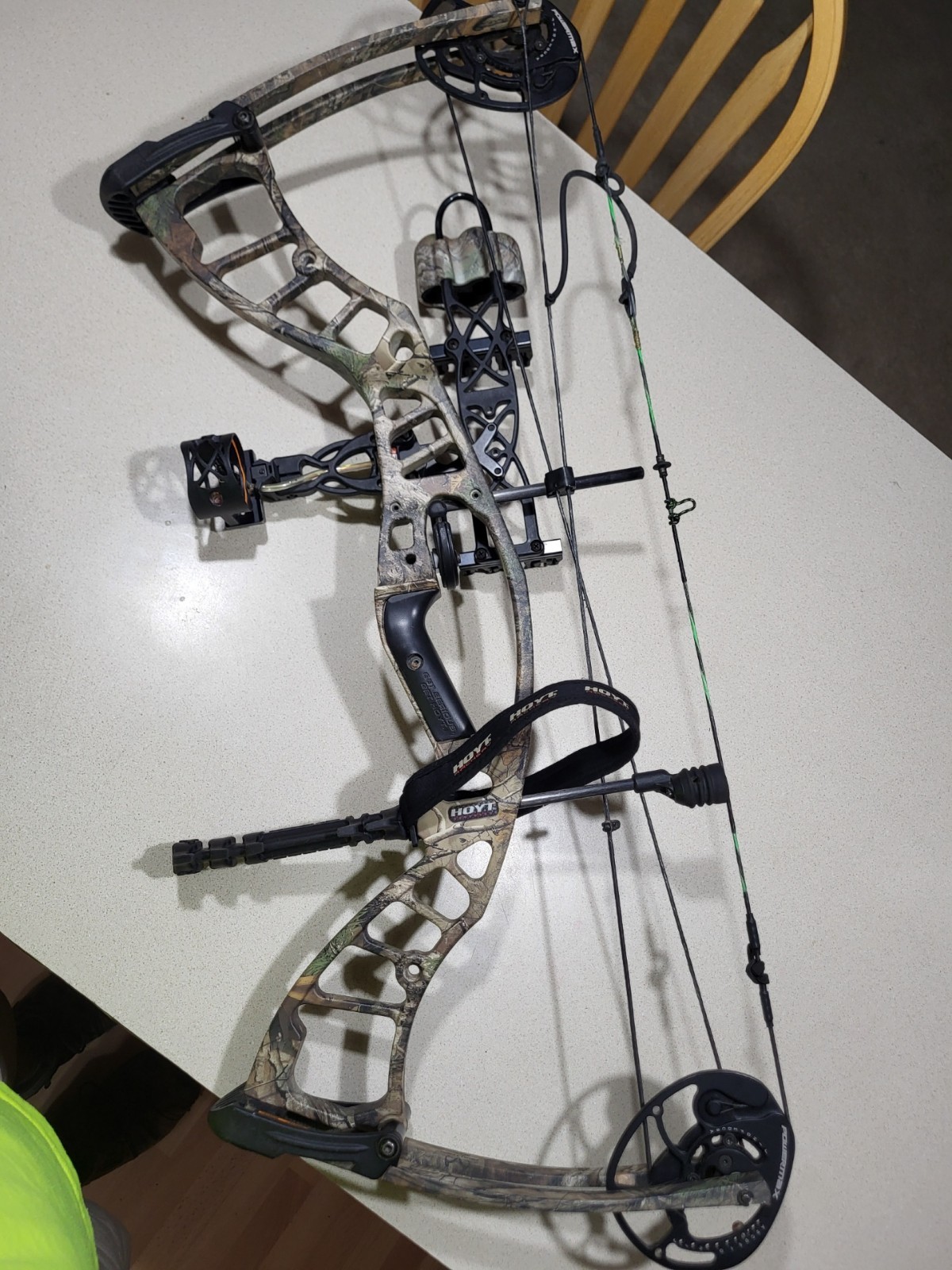 Compound Bow with Accessories | Hoyt Power Max | *$325 OBO*