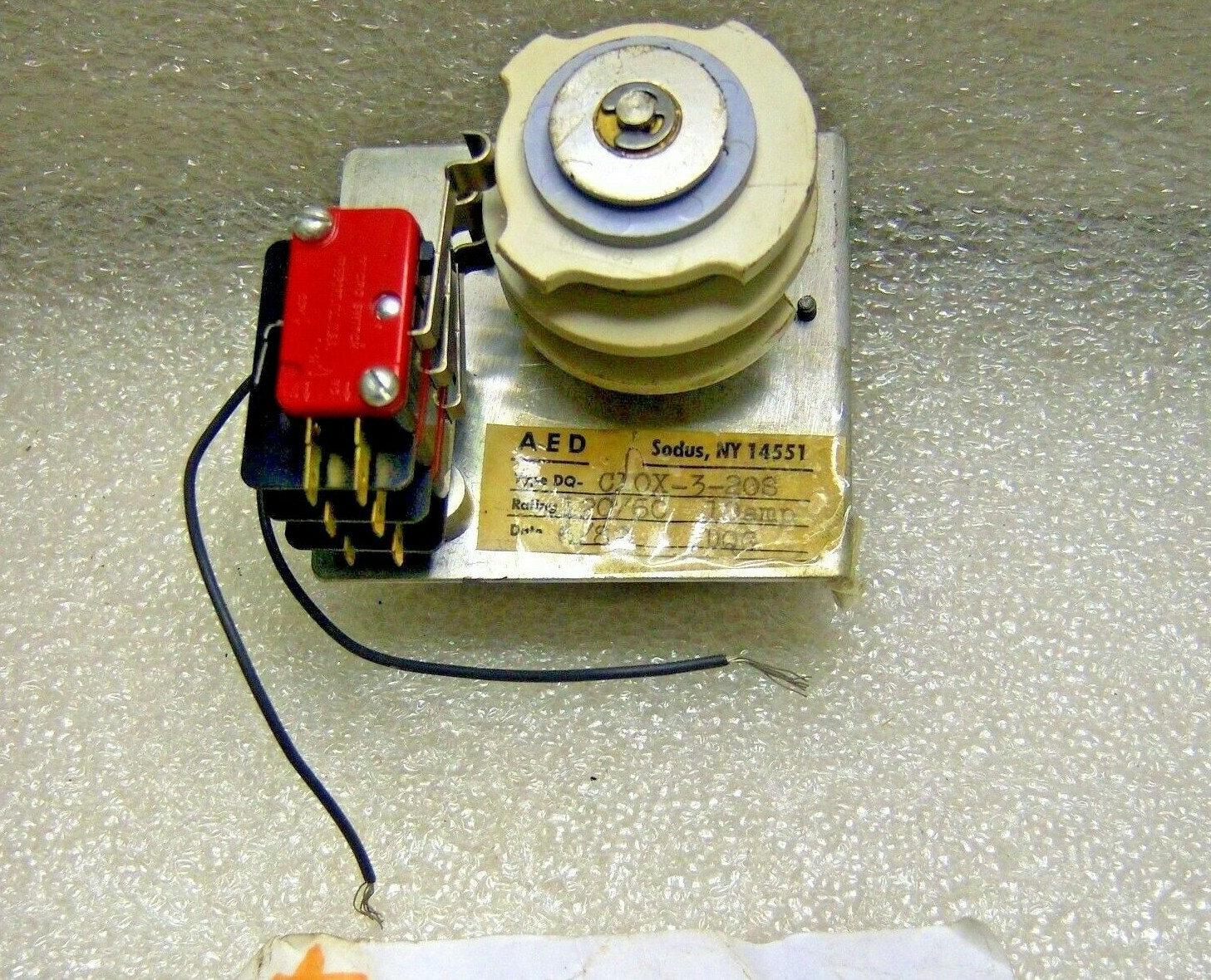 AED DQ-C10X-3-20S MICRO SWITCH 10 AMP