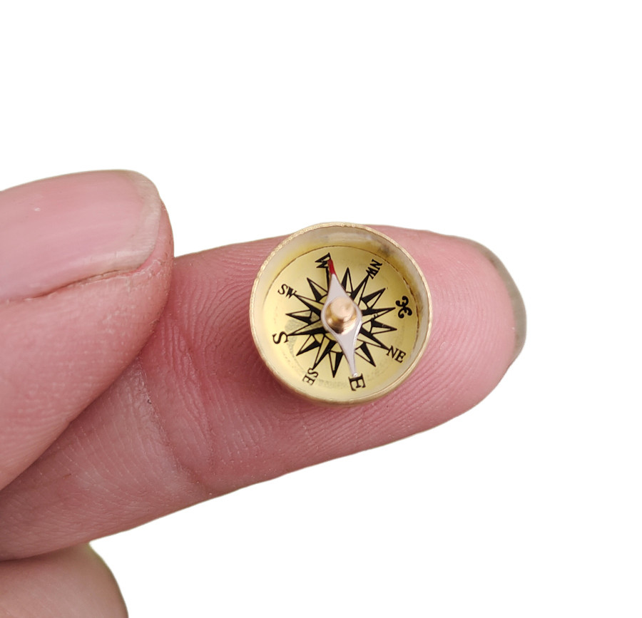 Outdoor Camping Survival Adventure Miniature Compass Brass Pointing Needle High