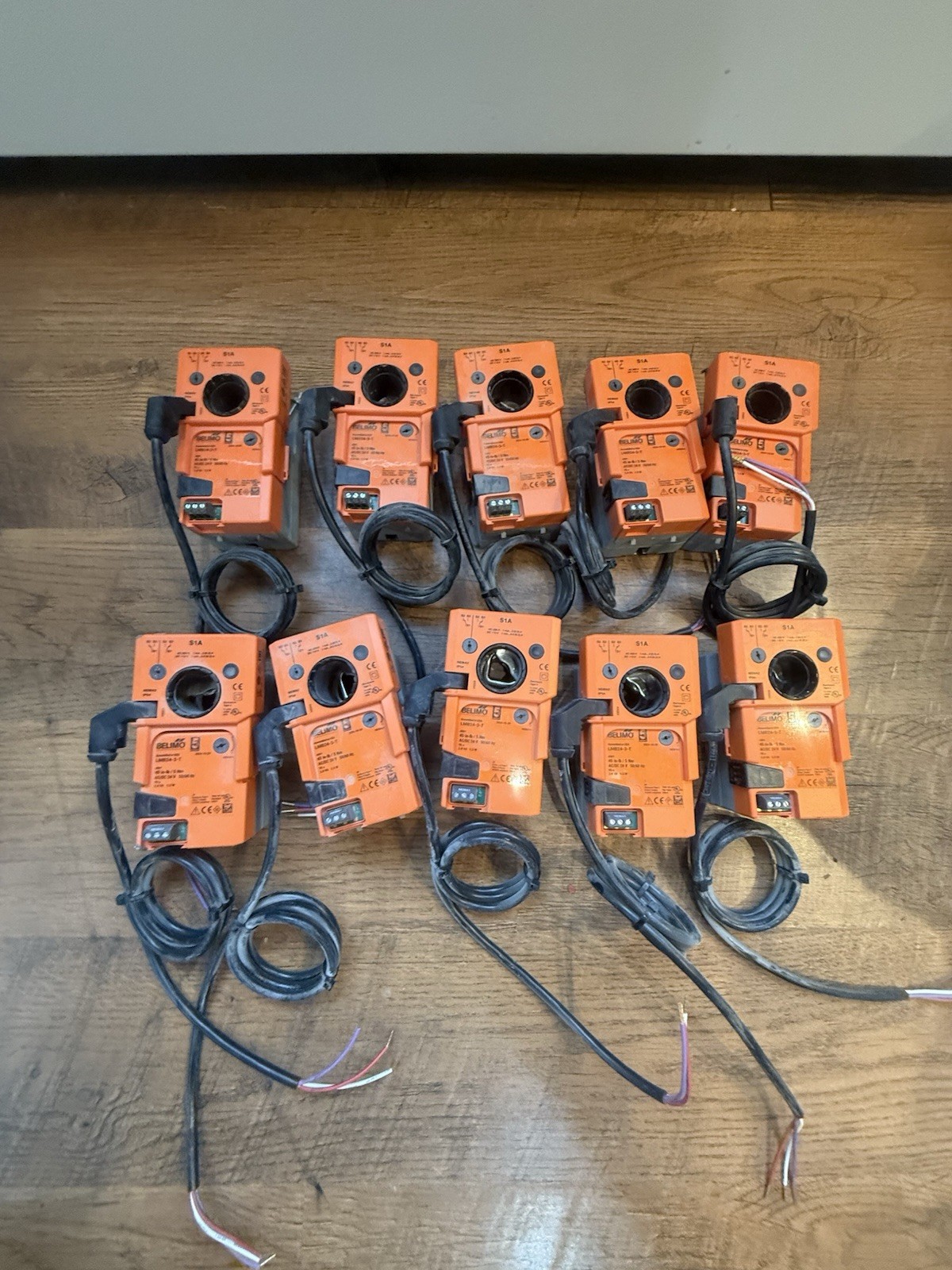 Lot of 10 - Belimo LMB24-3-T Actuators w/ S1A Switches - NEW NO BOX