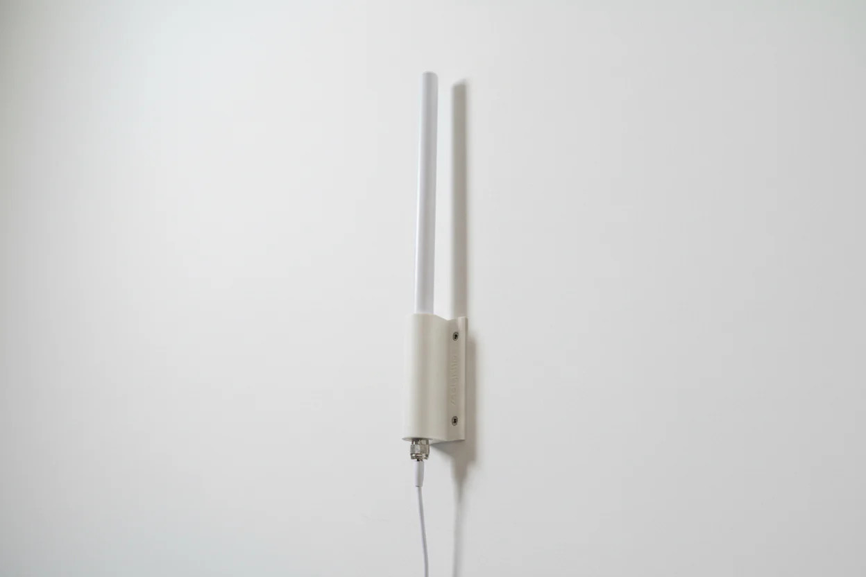 Ubiquiti Unifi SuperLink High-Gain Antenna Wall Mount (uacc-usl-ant-hg-wm)