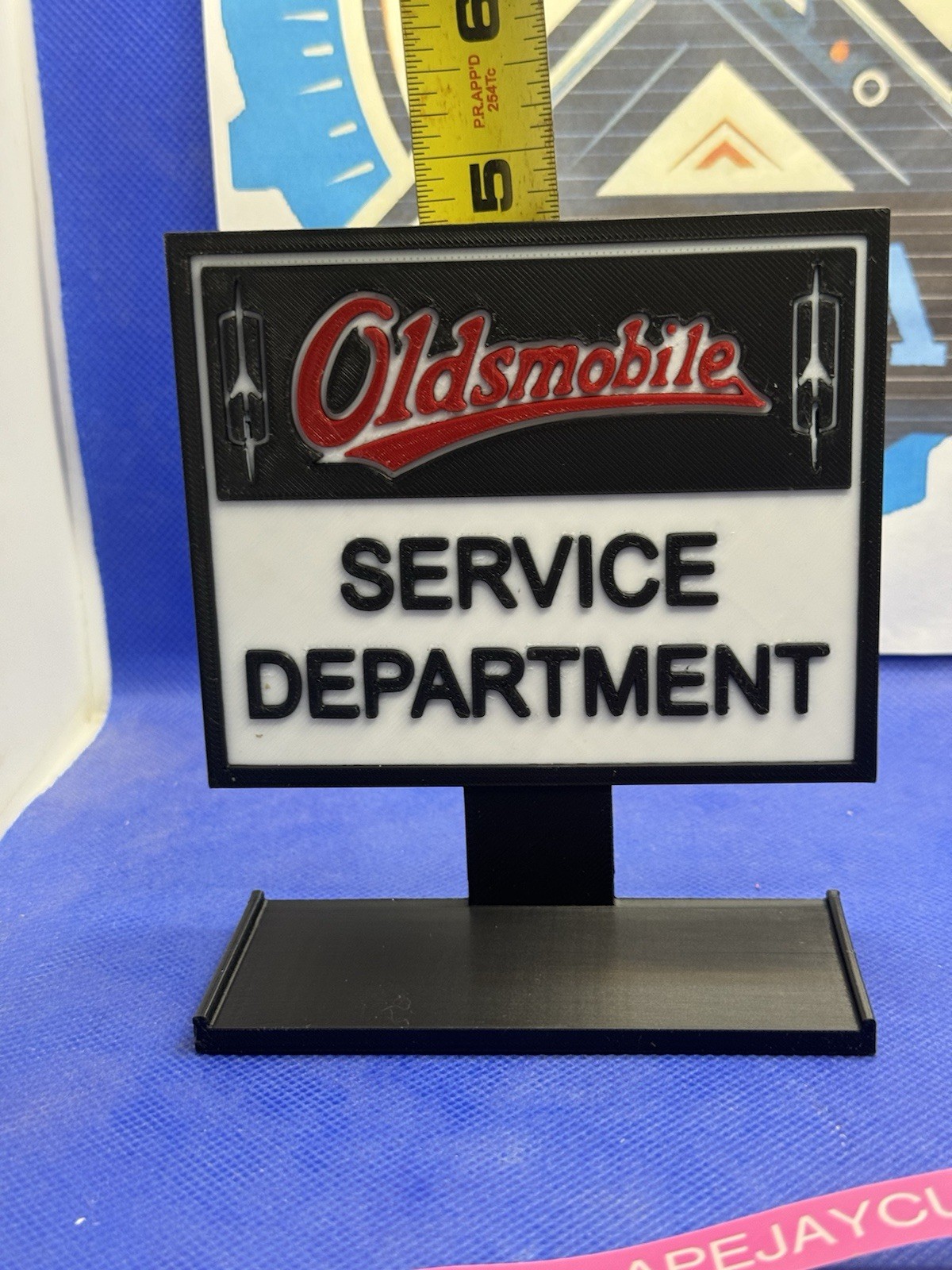 custom Oldsmobile  stand 1/64 diecast display Hot wheels Hw Matchbox m2
