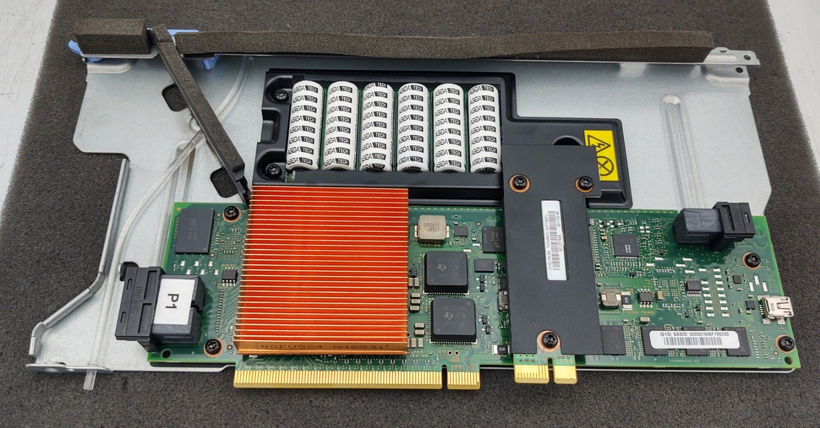IBM 01JC715 6Gb PCIe3 x8 cache SAS RAID Internal Adapter 57D8 / #00FV554