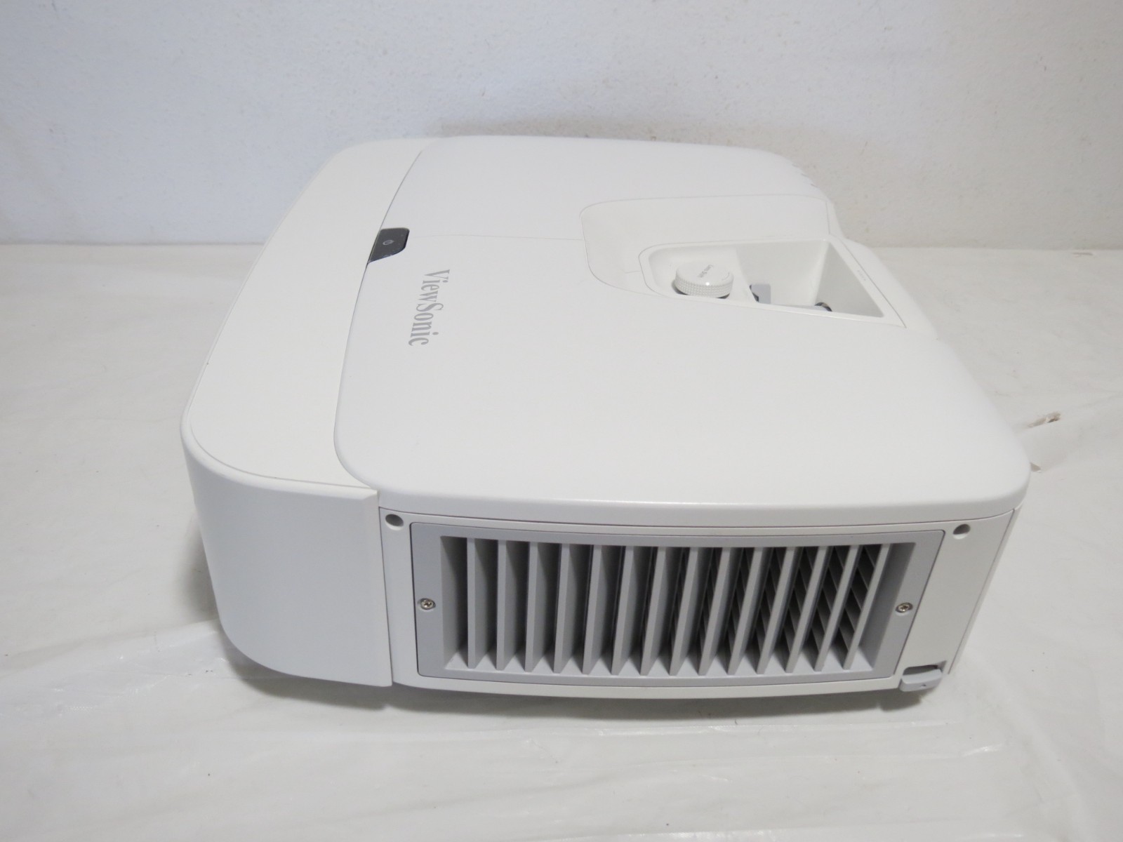 ViewSonic Pro8530HDL 5200 Lumens Installation Projector Used - Tested Working
