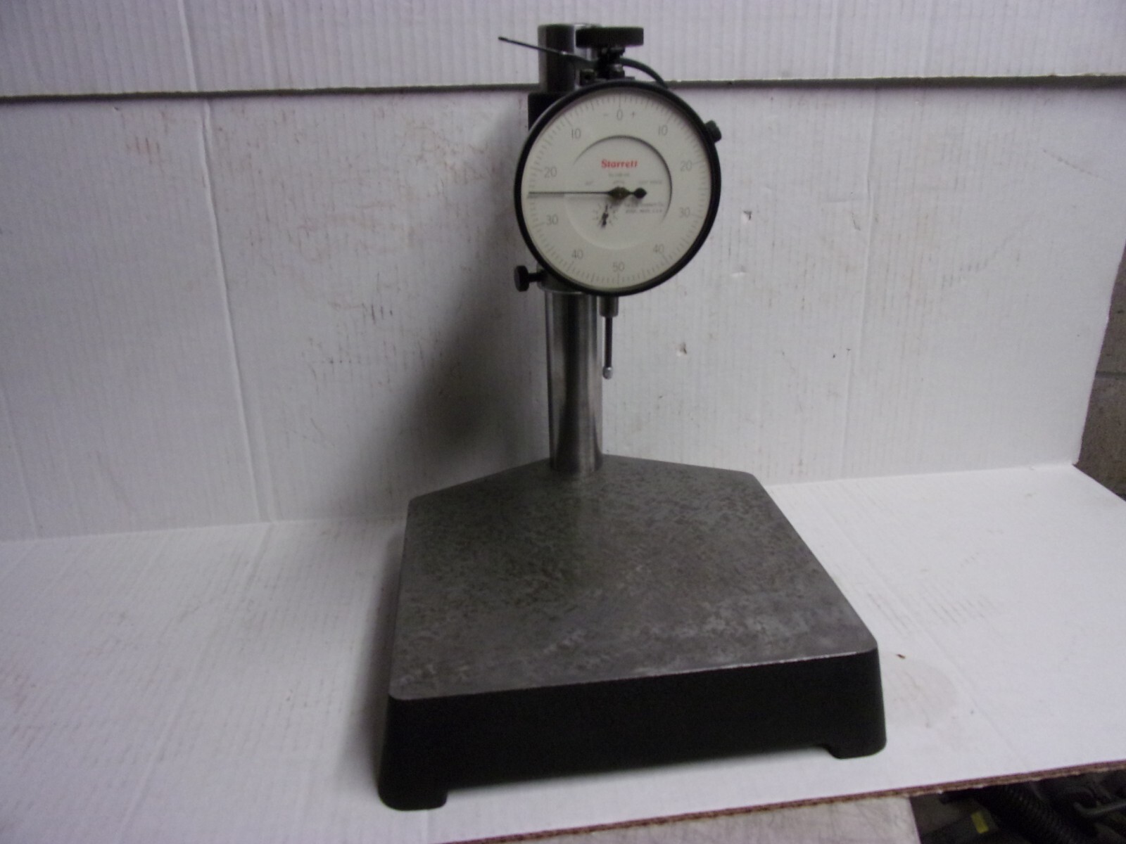 STARRETT  #653 Dial Comparator. Cast Iron Base. W/656-441 Indicator   used