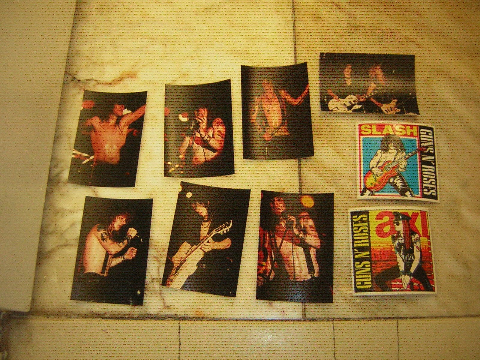 GUNS N ROSES UNPUBLISHED PHOTOS 10-23-1987  NYC RITZ  LOT OF 9 ORIGINAL STICKERS