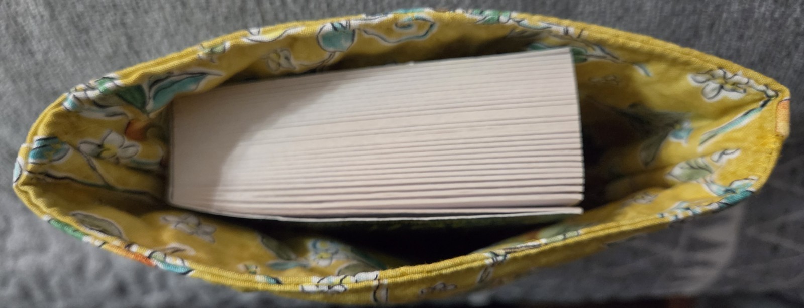 Handsewn Lemon Pattern Book Sleeve