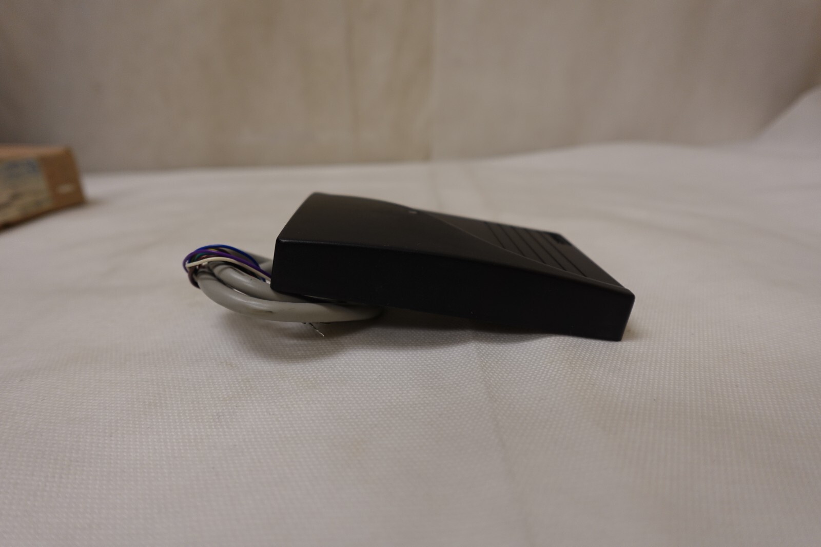 HID Assa-Abloy 5395C1100 ThinLine II Black Wall Switch Proximity Reader NOS