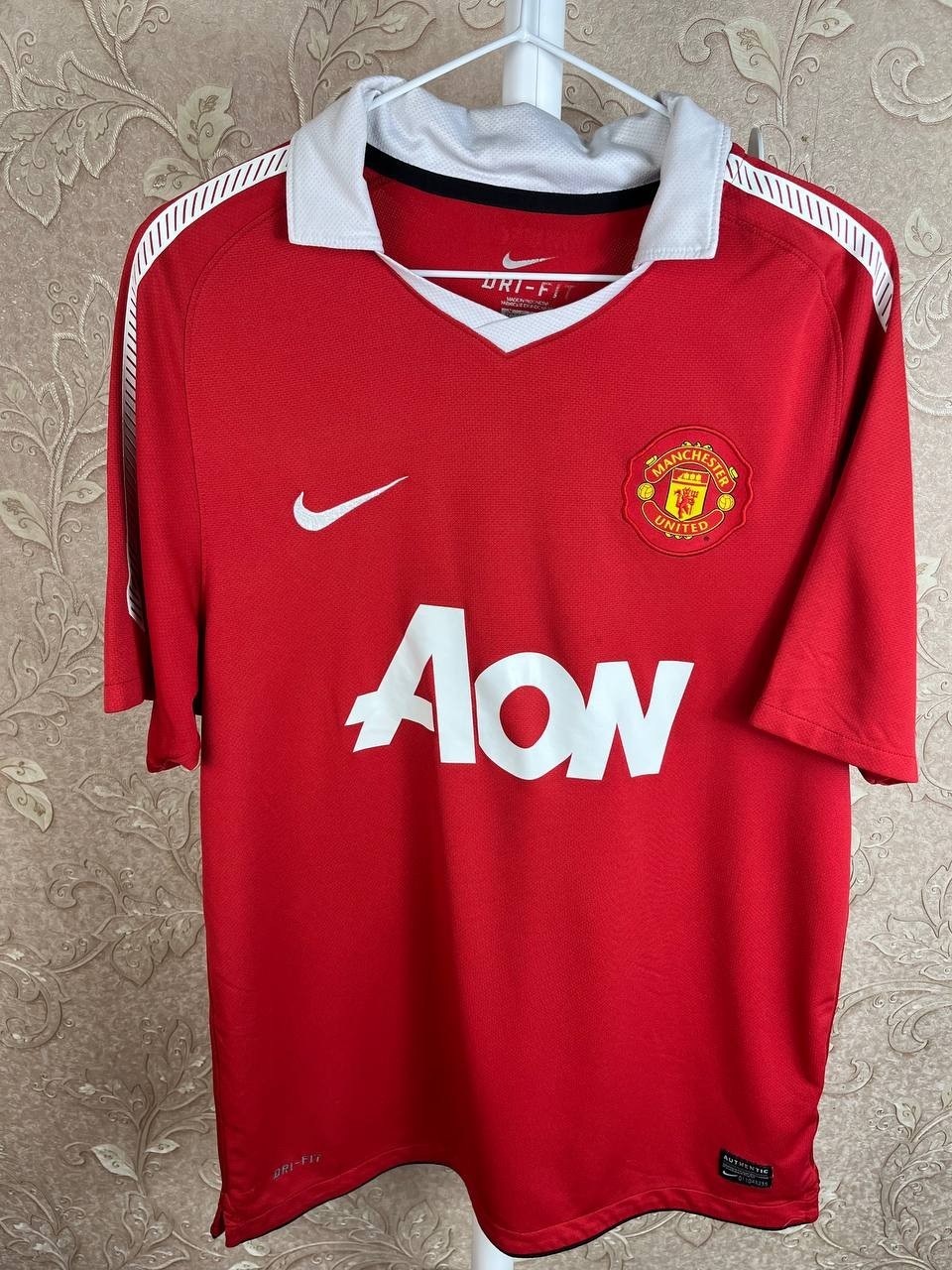 MANCHESTER UNITED 2010 2011 HOME FOOTBALL SHIRT SOCCER JERSEY NIKE 382469-623 M