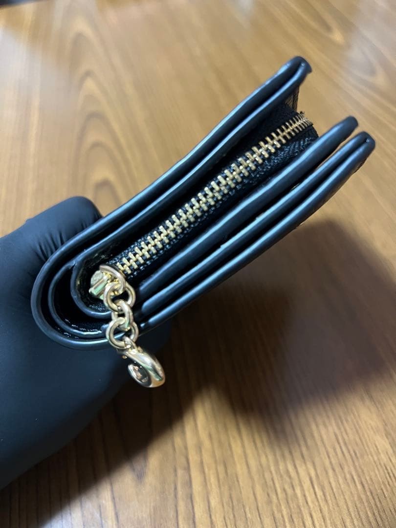 Coach Folding Wallet Logo