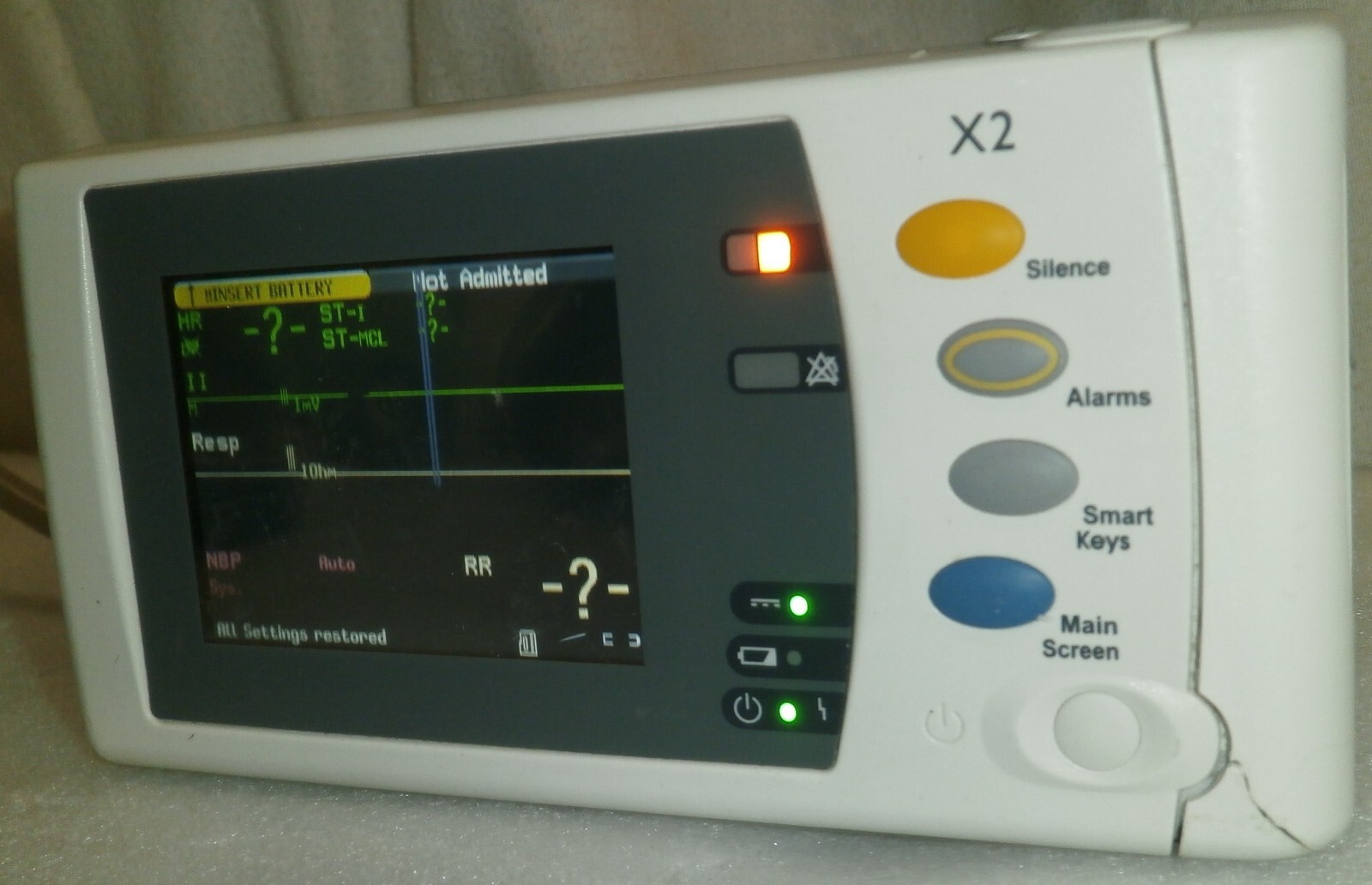 Philips IntelliVue X2 Vital Sign Patient Monitor M3002A Rev H (no battery)
