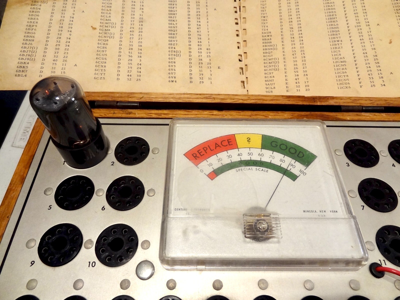 Original Vintage RCA 12SN7GT Vacuum Tube, FC1  Tested, Strong