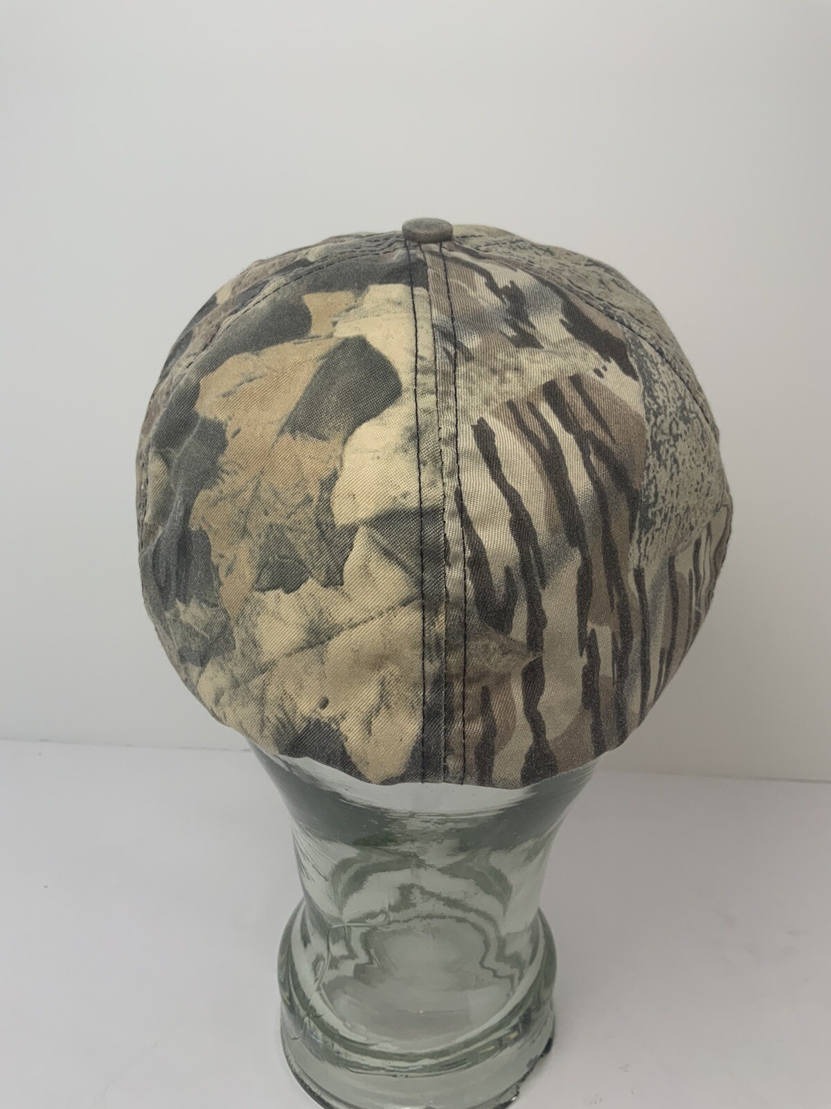 Vintage Cabelas Camo Hat Hunting Lined Cap with Ear Flaps Camouflage Medium EUC