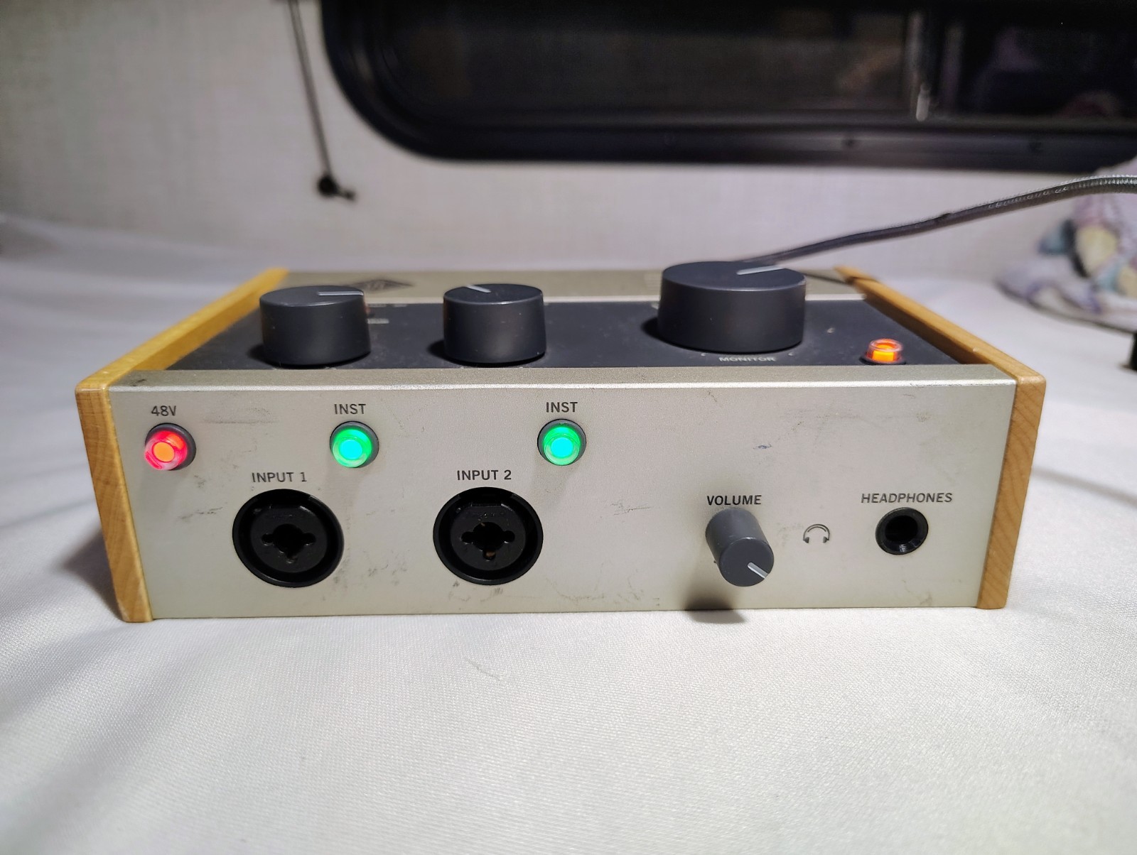 Universal Audio Volt 276 USB Audio Interface – Fully Working – Tested – Clean