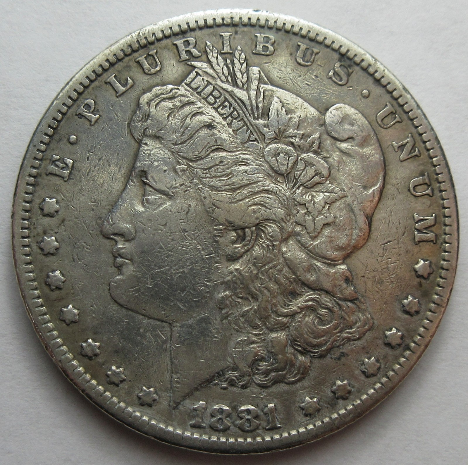 1881-S Silver Morgan Dollar -XF- (#617f)