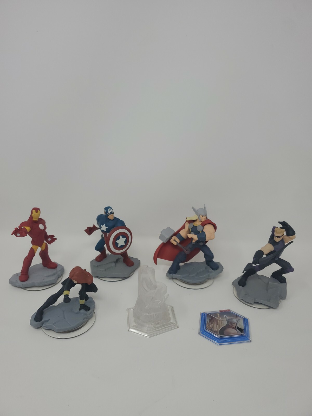 Disney Infinity 2.0 Marvel Avengers Lot of 5 & Play Thor Widow Iron Man Hulk