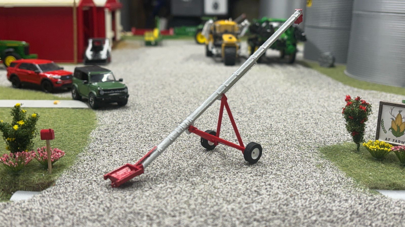 1/64 Unloading Auger 10-31