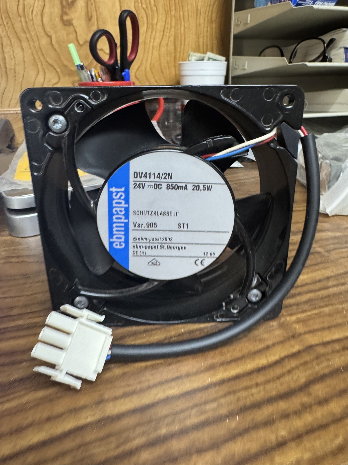 DV4114/2N Axial fan 24VDC 120x120x38mm 6000 RPM 161.9 CFM airflow 21W