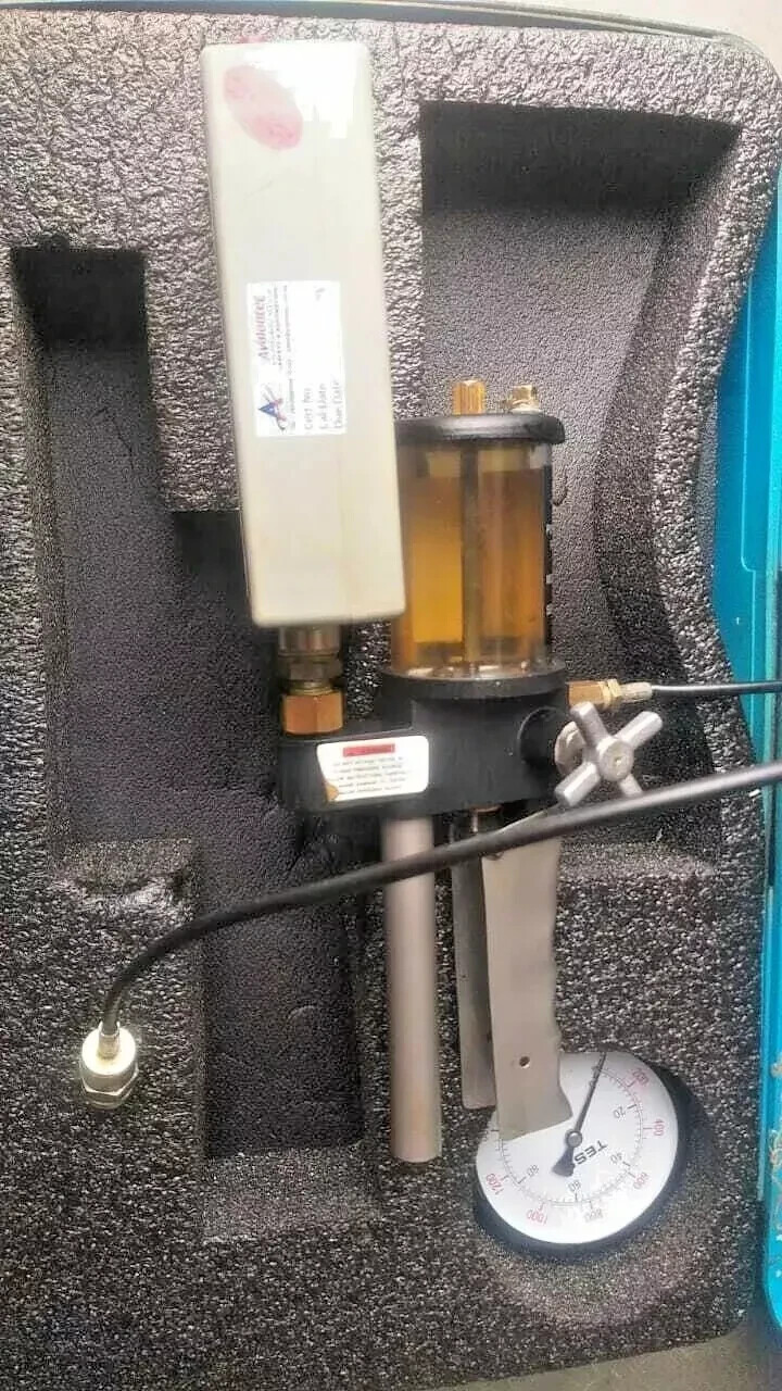 AMETEK JOFRA MPC-140 DIGITAL PRESSURE CALIBRATOR 140 BAR GAUGE 3000 PSI PUMP#DDP