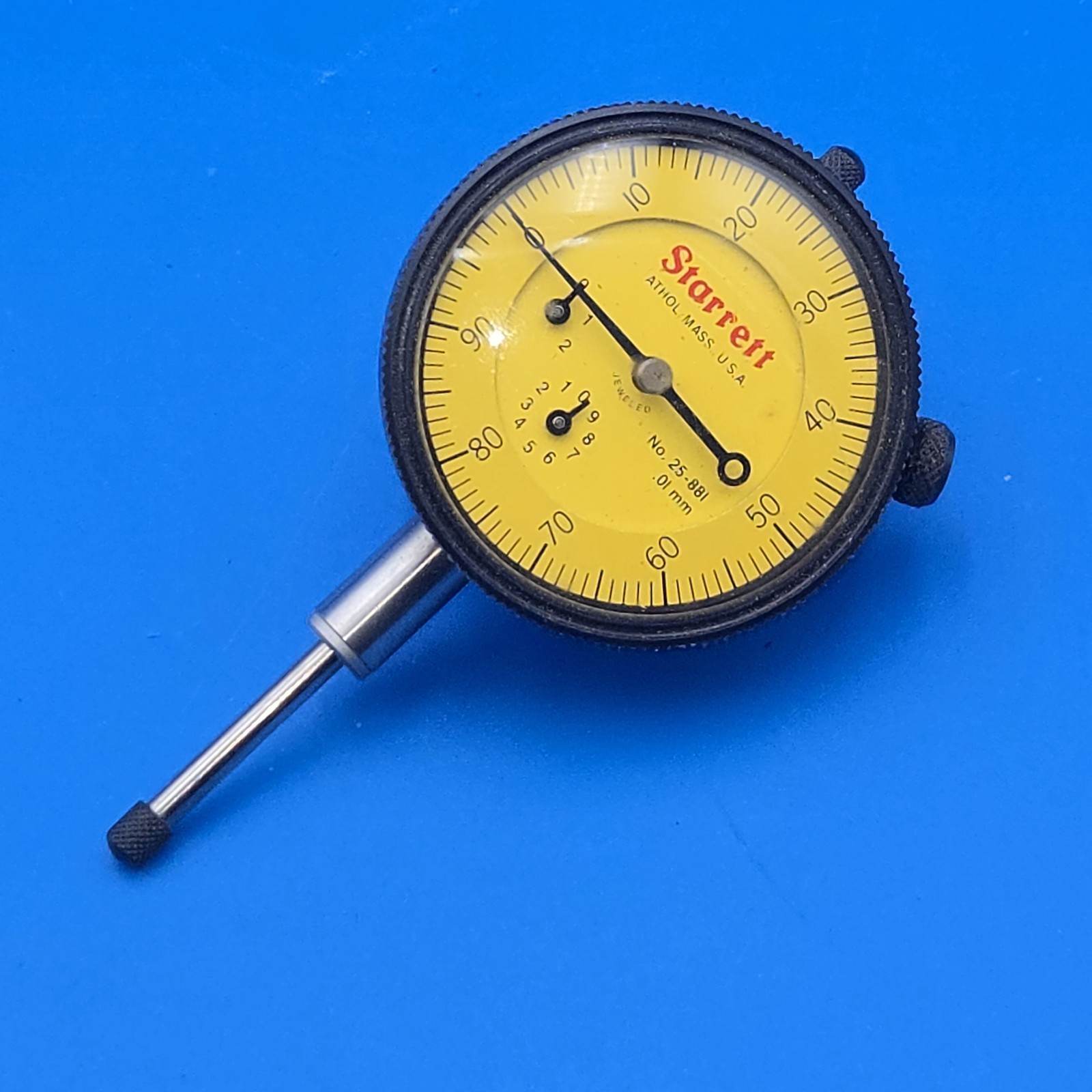 Starrett 25-881J Dial Indicator, 0-25mm Range, 0.01mm Graduation