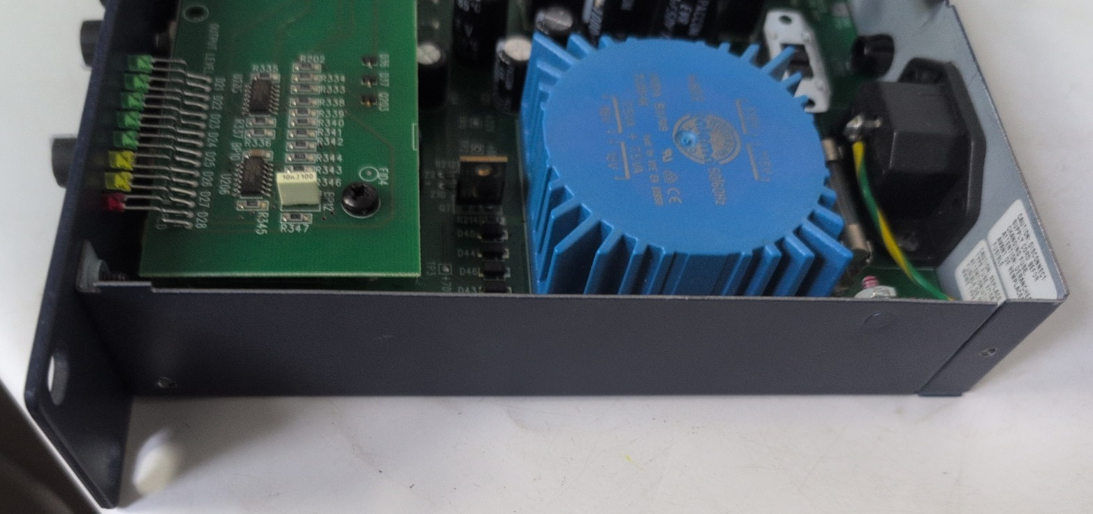Symetrix 528E Voice Processor-Missing Top Cover