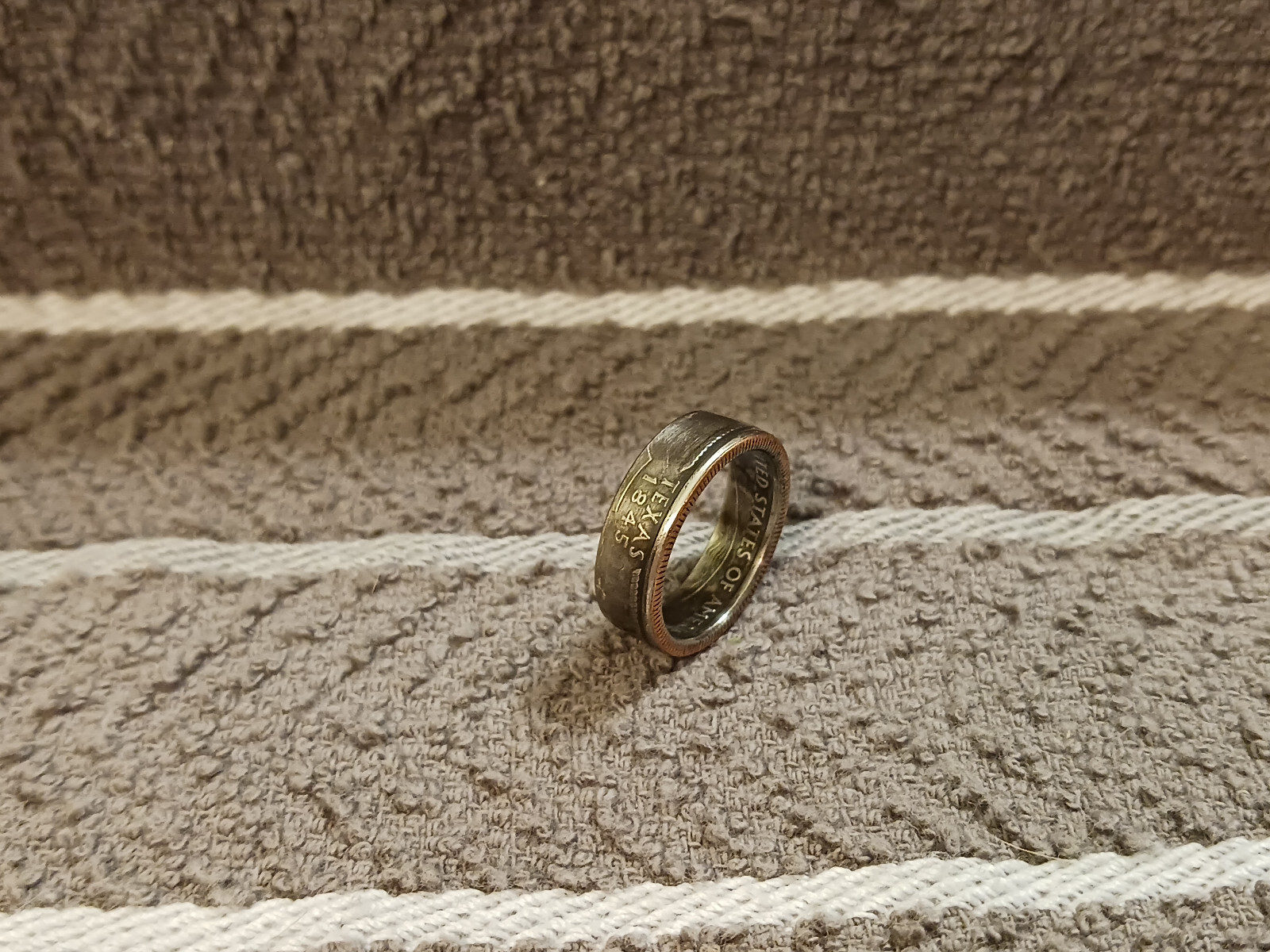 TEXAS  State  Washington Quarters coin ring  7 -1/2  2004  clad