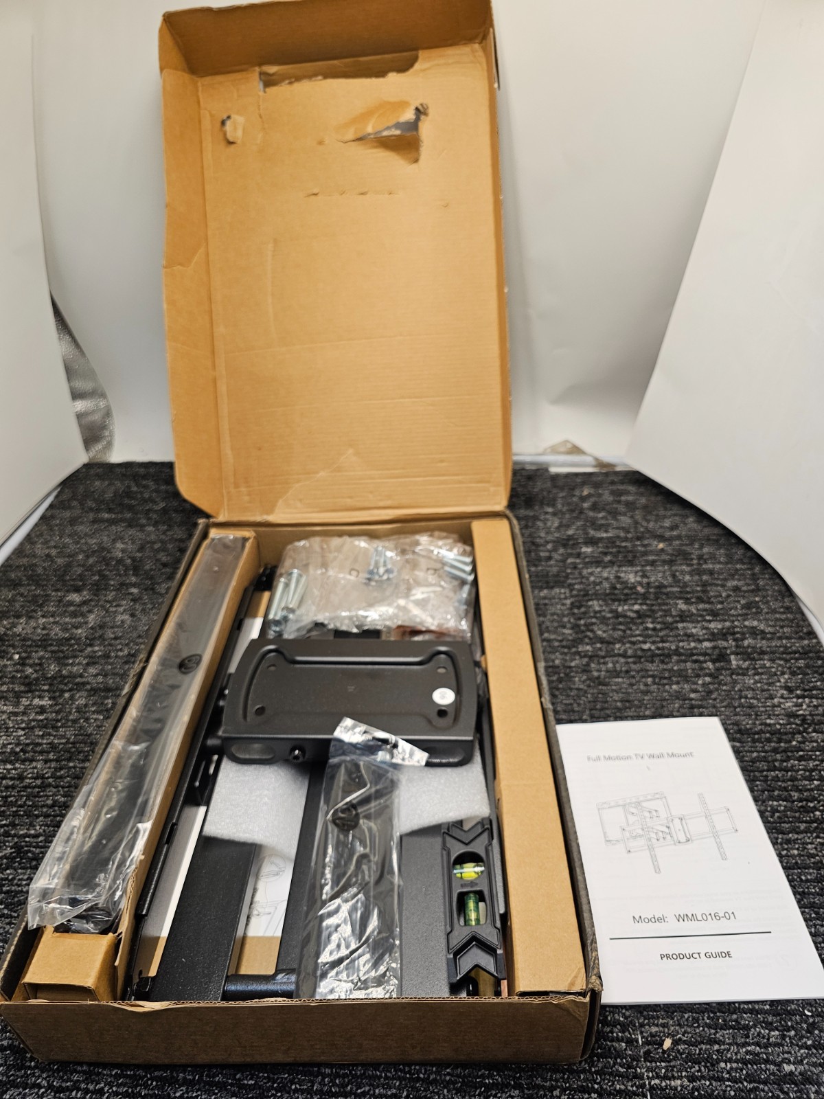 USX MOUNT WML016-01 Full Motion Articulating TV WallMount for 47-84" Flat Screen