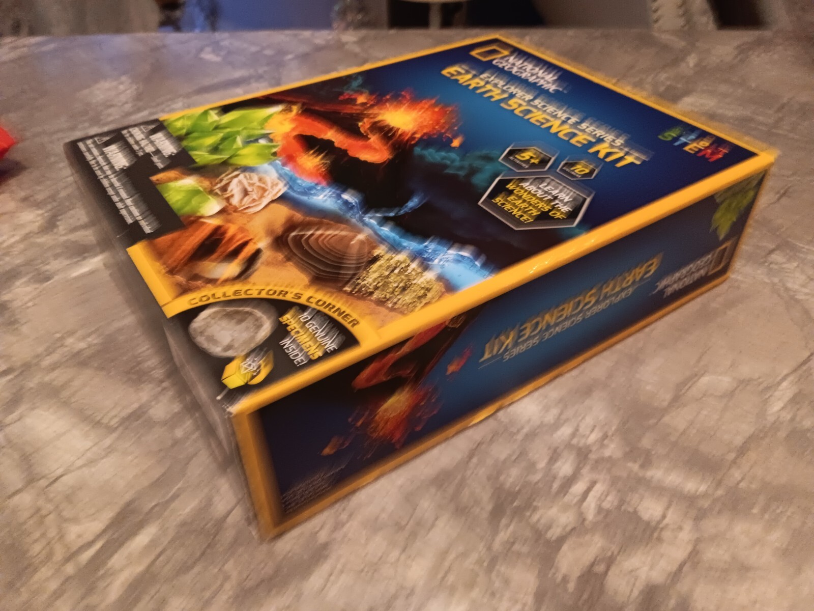 National Geographic Earth Science Kit- 10 Rock Collection-Missing Dig Brick Only