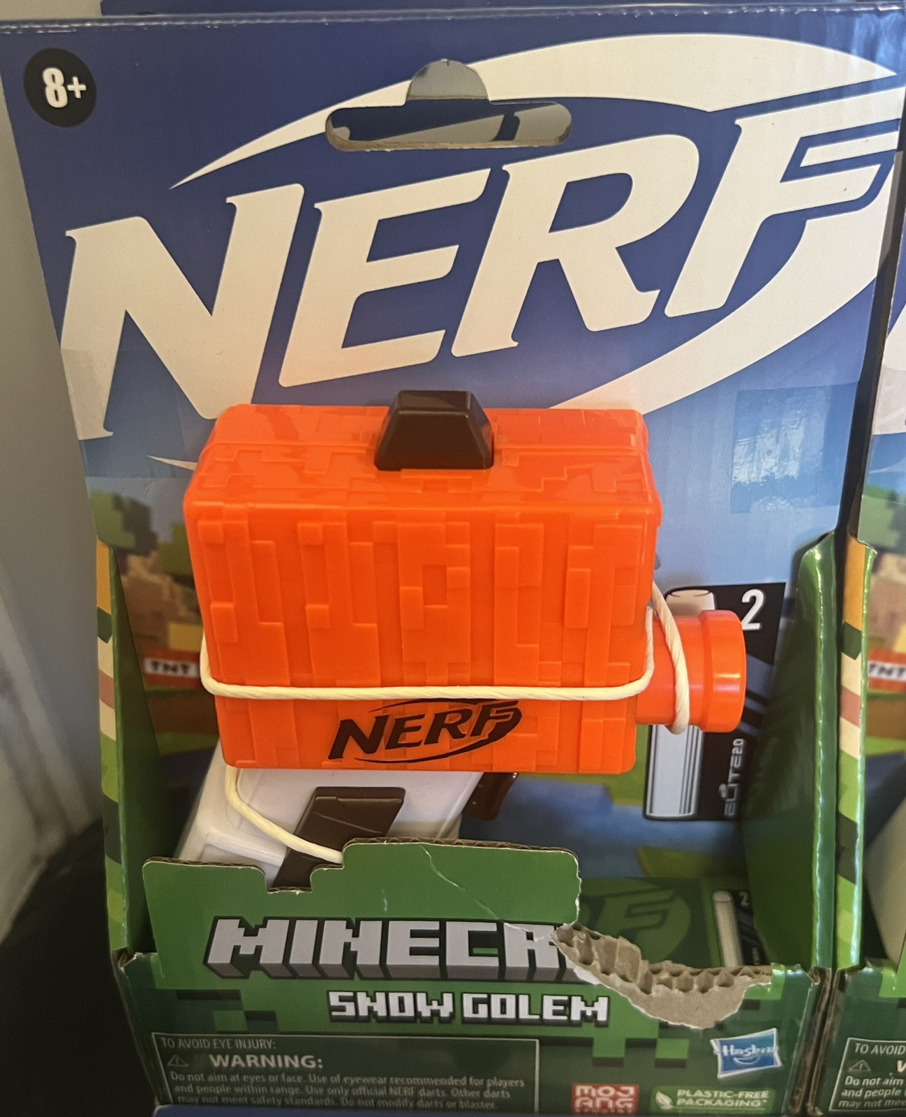 NERF Minecraft Snow Golem Mini Blaster With 2 Elite Soft Darts Bullets HASBRO