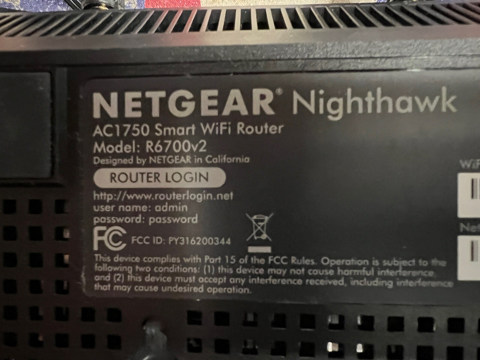 Netgear Nighthawk AC1750 Model R6700v2 Smart WiFi Router