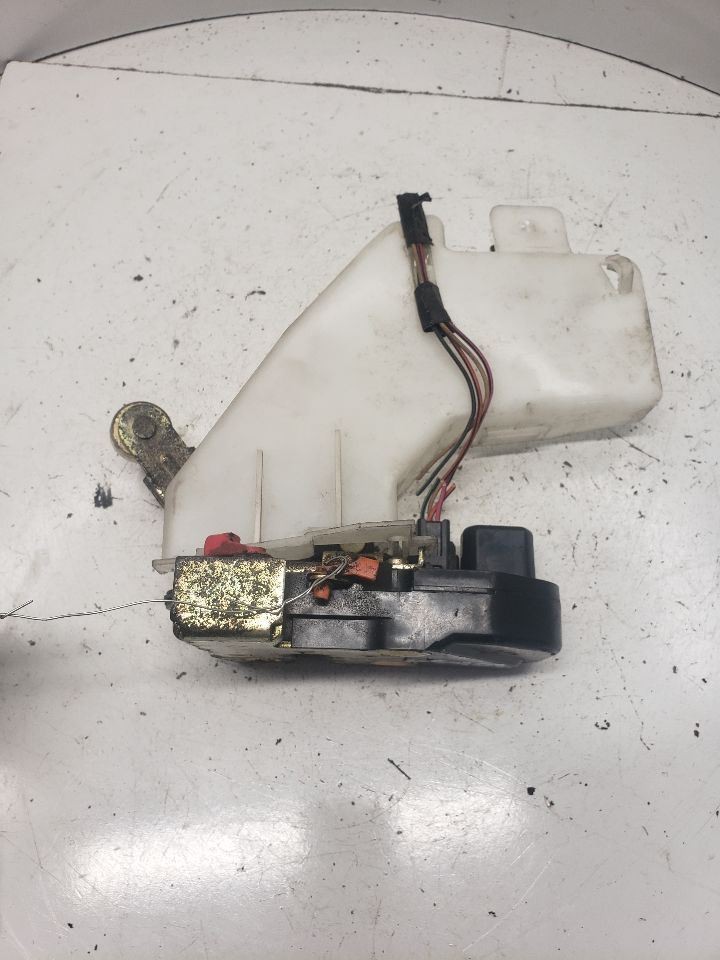 2003 Door Lock Actuator 2003 LIBERTY Door Lock Actuator OEM
