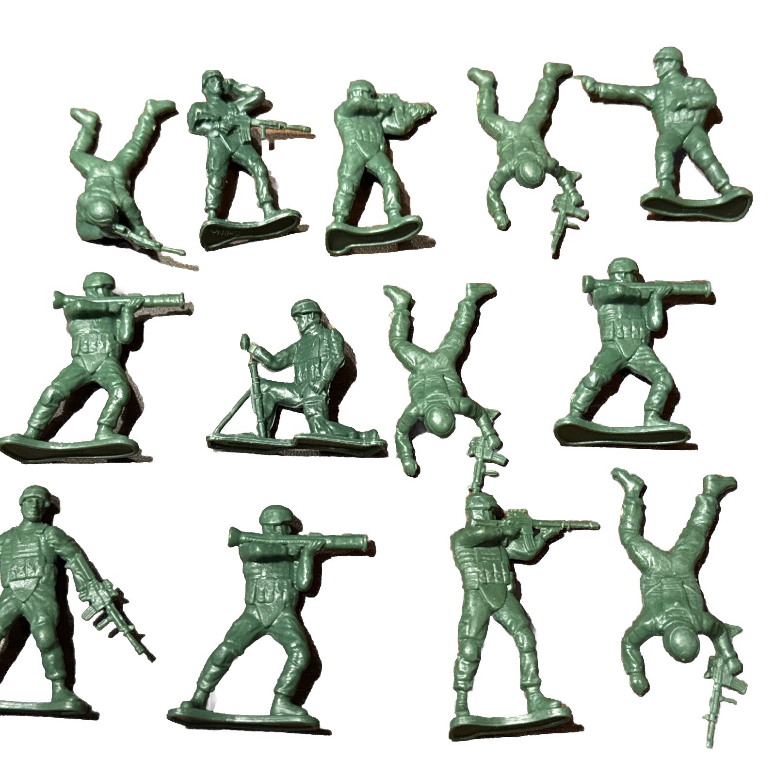 Lot of 13 Plastic Green Army Men 2" Inch Bulk Action Figures Toy Soldiers