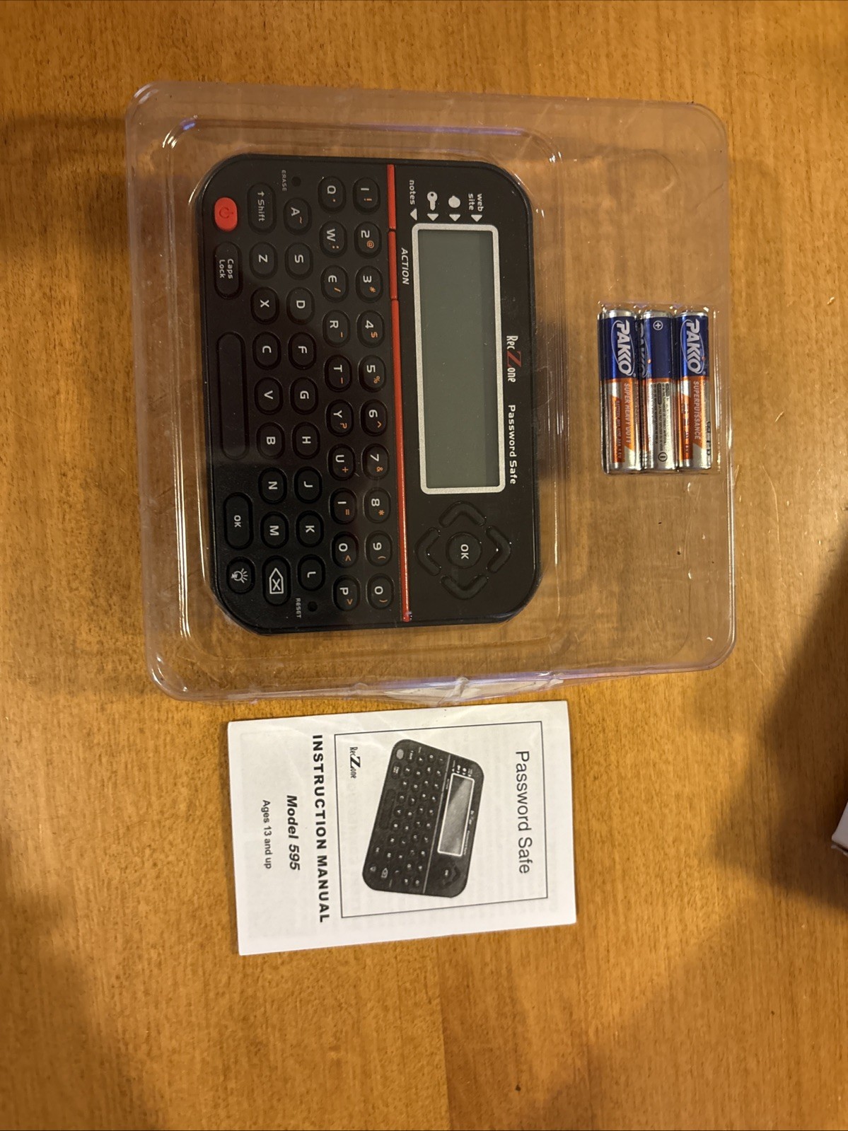 RecZone Password Safe Model 595 LCD Digital Password Organizer QWERTY Open Box