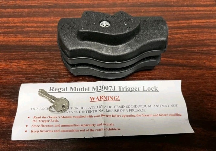 Regal Model M2007J Rifle / Shotgun Trigger Lock NIP W/ 2 Keys CA DOJ Approved!