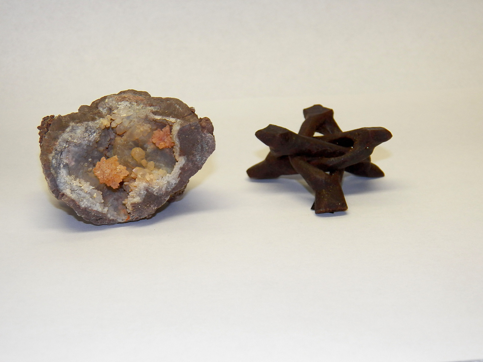 10 (5-Md 5-Sm) DISPLAY STAND STANDS Carved Wood 3-legs Mineral Fossil Specimen